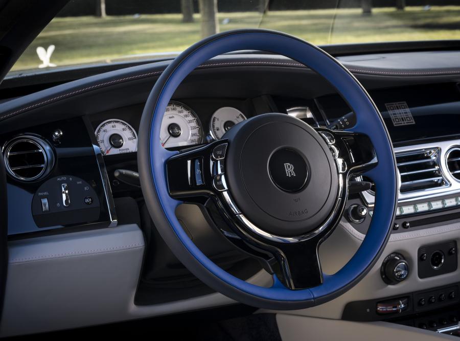 Панель приборов Rolls-Royce Wraith Bespoke Collection 2017 года  (KR) (фото 2 из 9)